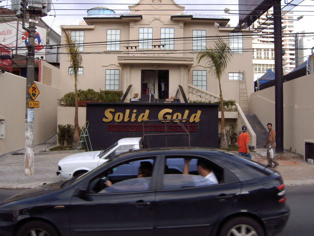 letra caixa solid gold