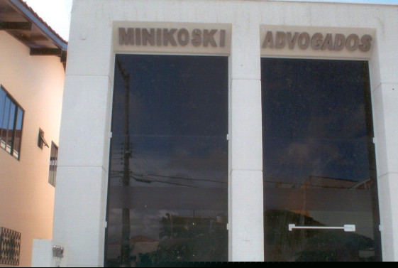  letra caixa minikosi advogados